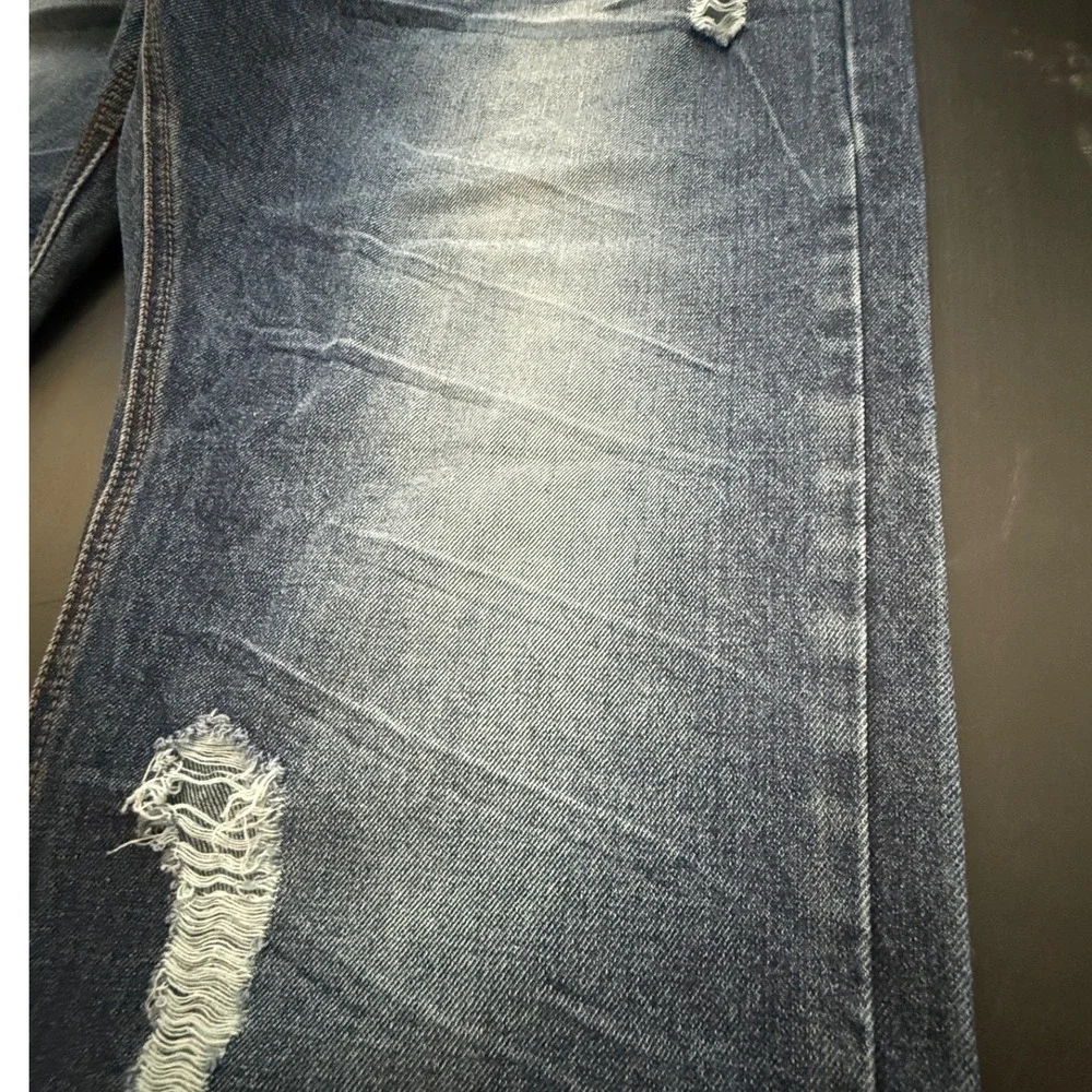 Switch Remarkable Mens Distressed Blue Denim Jeans 40x32 Straight Leg Cotton‎